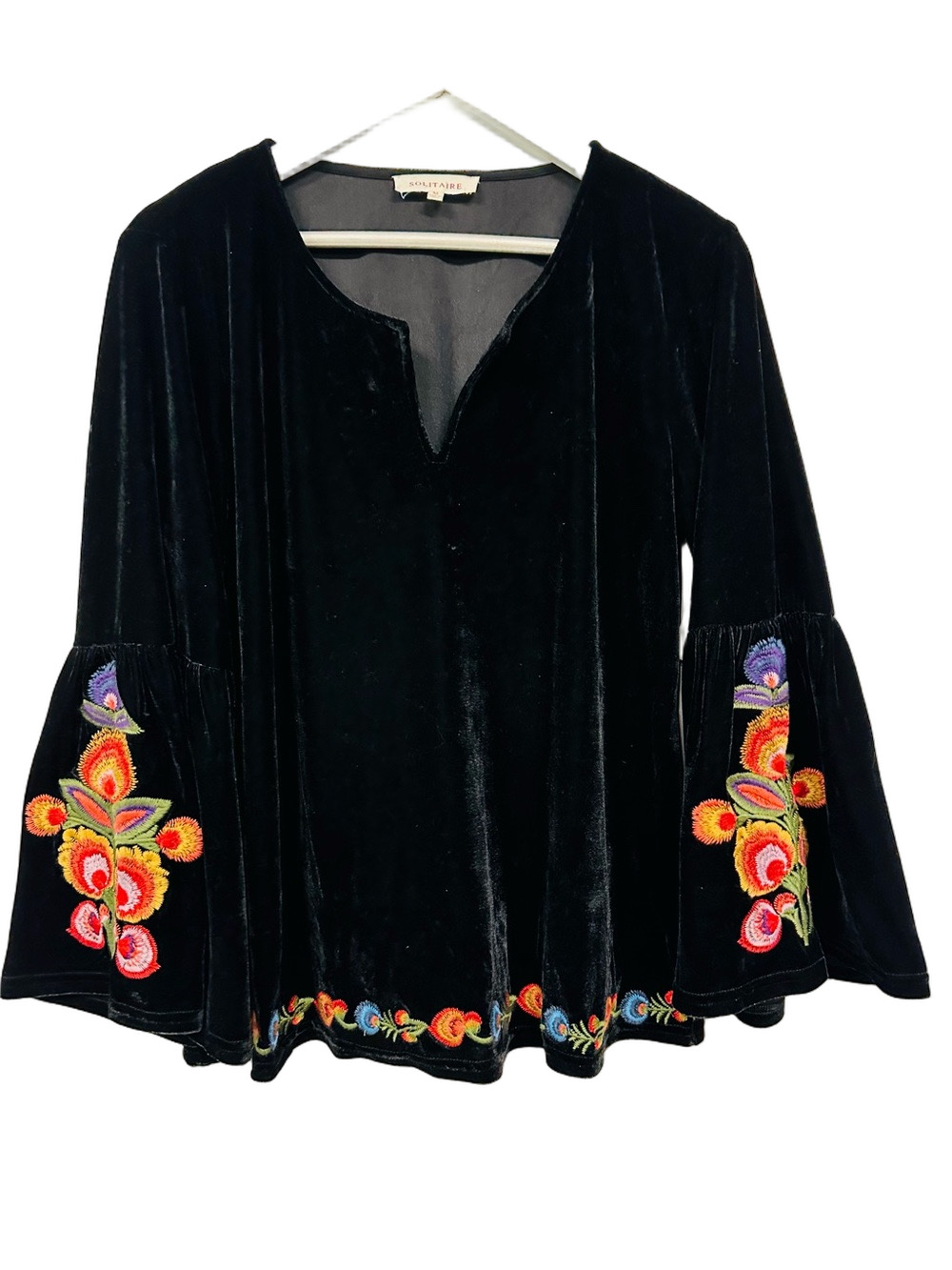 Solitaire Black Velvet Embroidered Boho Bell Sleeve Top M Boho Whimsigoth Folk